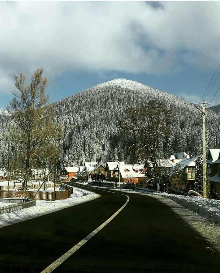 Садиба "Три Царі" Yaremche Bagian luar foto